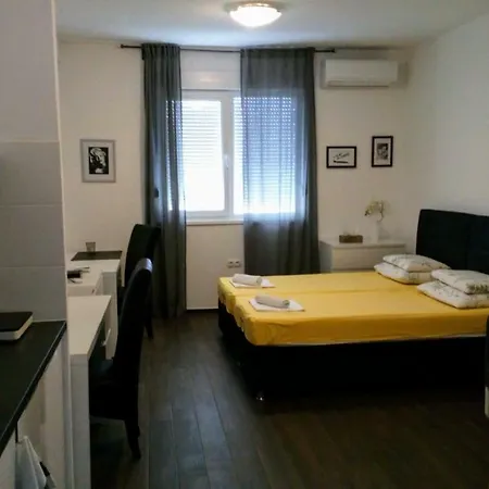 Apartamento City *